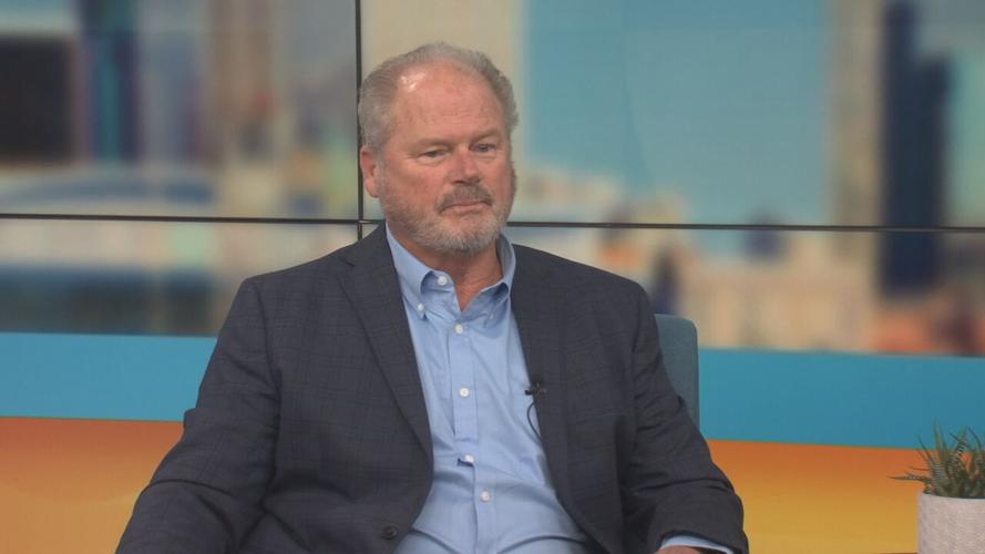 Louisville Bats Manager Pat Kelly