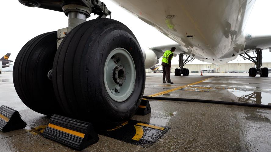 UPS Thunder Crew 4.jpg