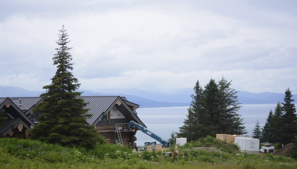 Zac Brown loses bid to limit public access to Alaska home | Morning