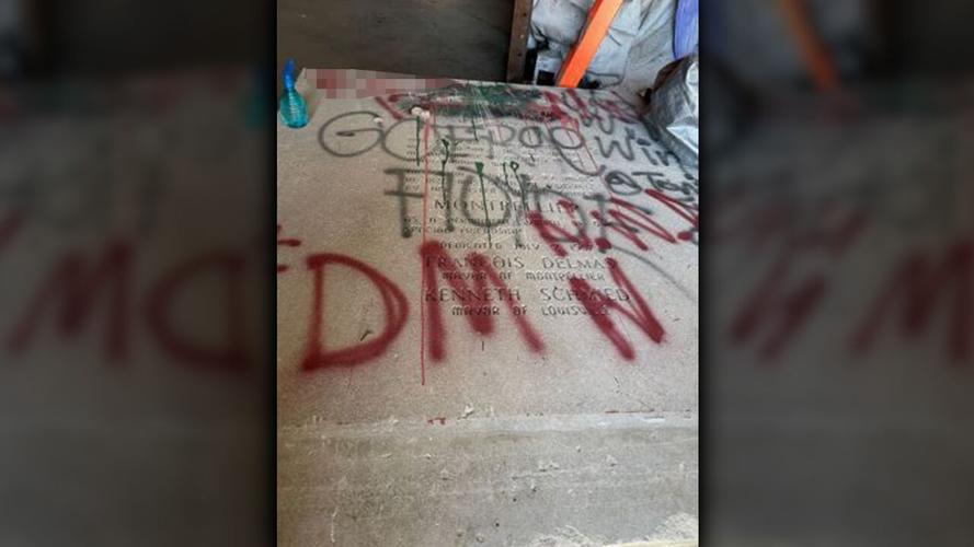 LIMESTONE BASE (BLUR F WORD).png