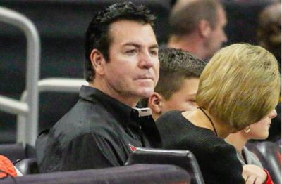 Ball State bucks trend, keeps Schnatter's name on school institute