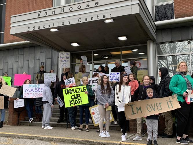 JCPS mask protest March 8 2022.jpg