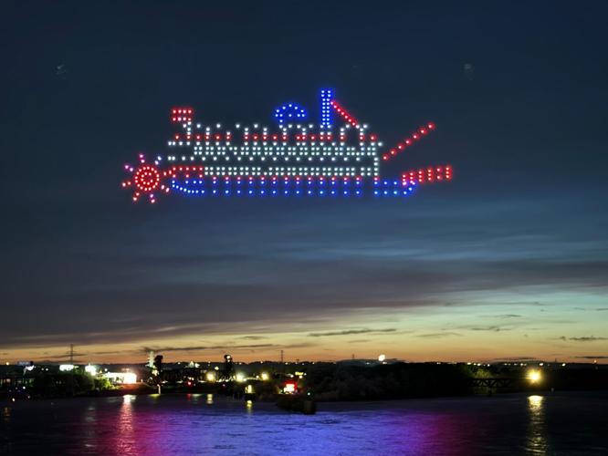 Thunder Drone Show from Marc 4-20-24 (3).jpg