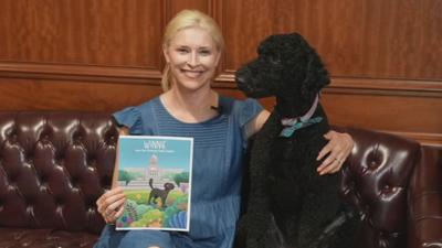 Winnie Tours the Kentucky State Capitol