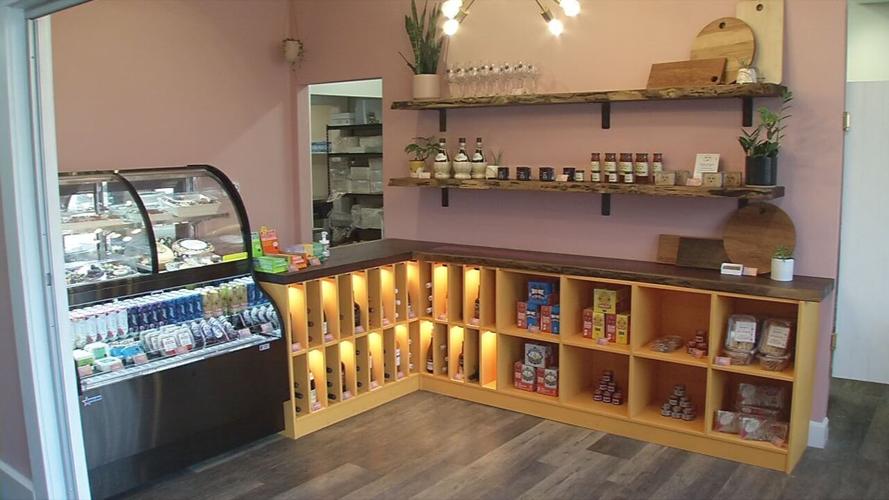 Board and You Cheese shop