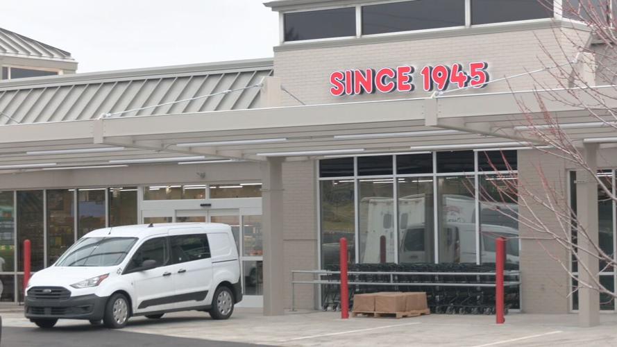 New Paul's Fruit Market