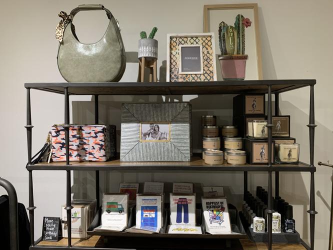 SHOPPING - LOCAL - SOCIAL DISTANCING - SIX SISTERS BOUTIQUE - KEITH KAISER - 5-20-2020 (9).jpeg