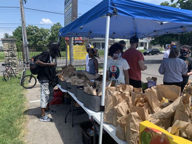 Food pantry at 28th and Broadway Kroger