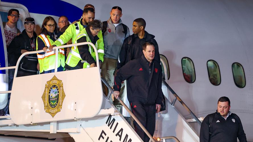 Indiana football team arrival