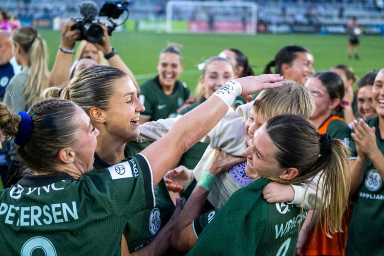 RACING LOUISVILLE FC VS PORTLAND THORNS FC