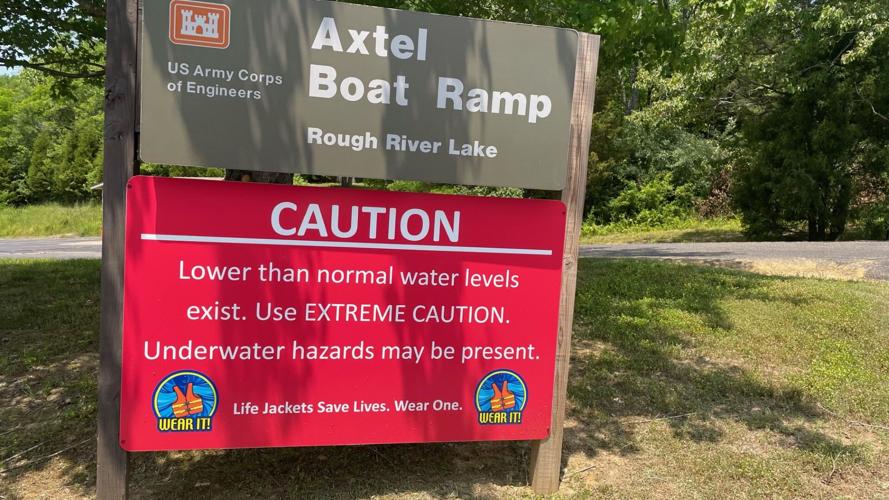 Experts urge caution as water level at Rough River Lake drops 5 feet