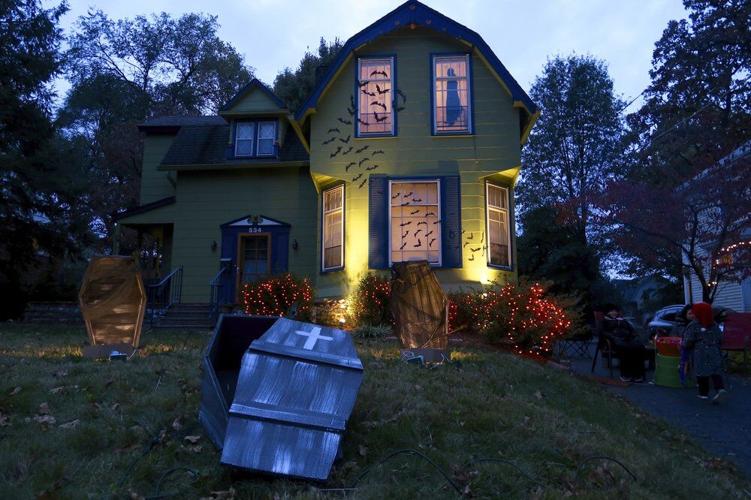 Halloween house generic