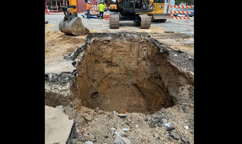 MSD - CAMPBELL STREET SEWER COLLAPSE - COURTESY 7-15-2024 2.jpg