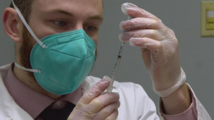 COVID-19 vaccine / vaccination generic (COVID and coronavirus)