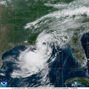 Tropical Storm Bertha moves toward Texas landfall after grazing Louisiana's coast