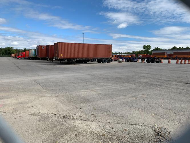 NORFOLK SOUTHERN RAIL YARD IN LOUISVILLE 9-13-2022  (6).jpeg