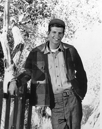 GREEN ACRES - TOM LESTER.jpg