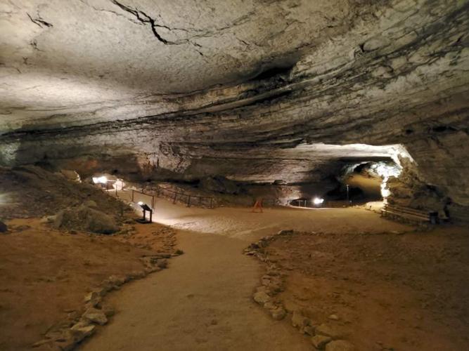 MAMMOTH CAVE - Rafinesque Hall - courtesy.jpg