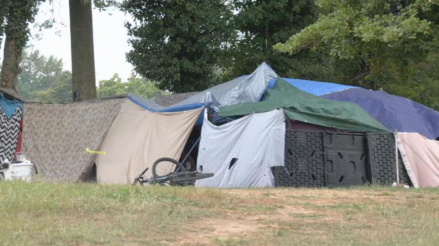 City to clear homeless camp off Southern Parkway