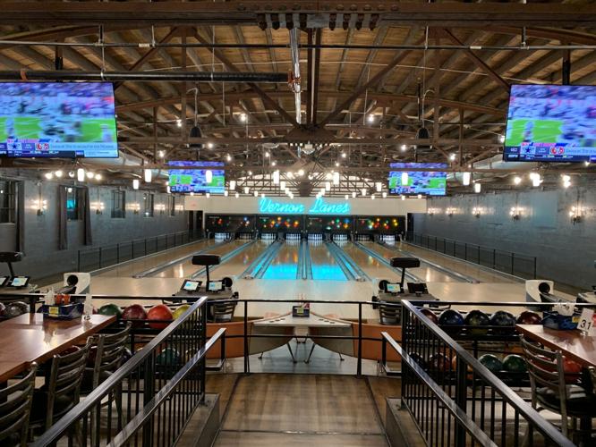 VERNON LANES REMODEL AND NEW MENU - KK 1-17-2023 (8).JPG
