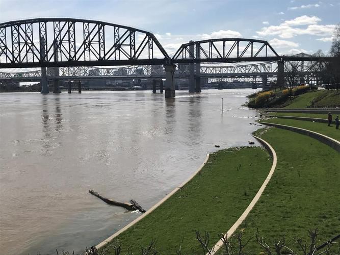 Indiana prepares for Thunder Over Louisville crowds