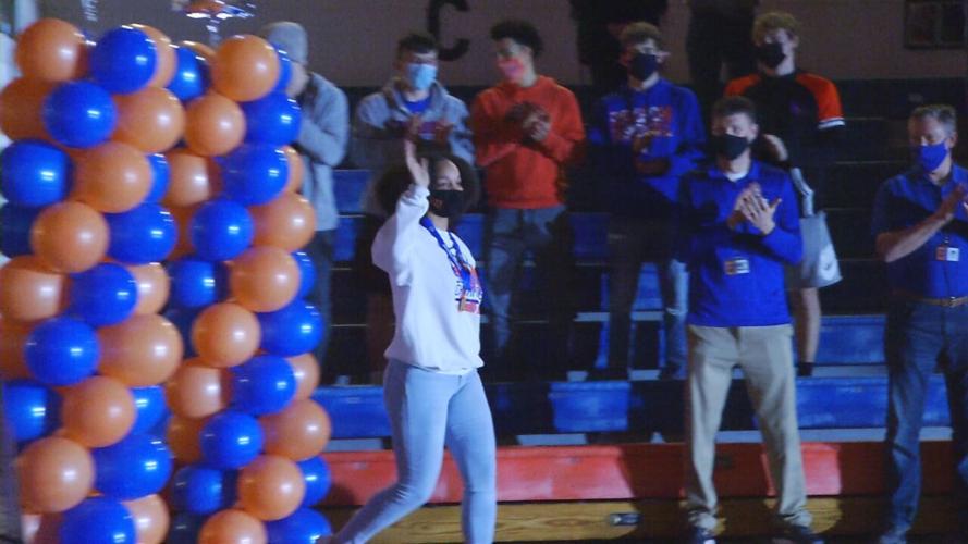 Silver Creek celebrates state title.jpeg