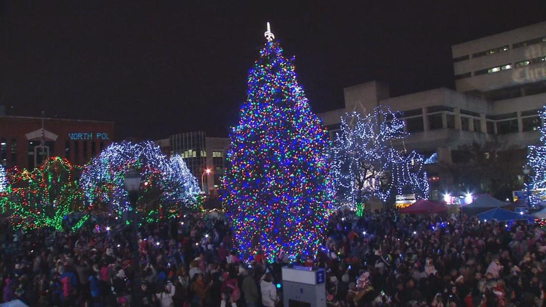 It officially looks like Christmas downtown after Light up Louisville