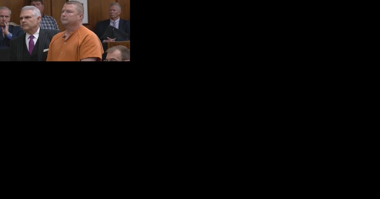 Former Clark County Sheriff Jamey Noel posts $75,000 bond a day after being charged with 15 felonies - Vimarsana News