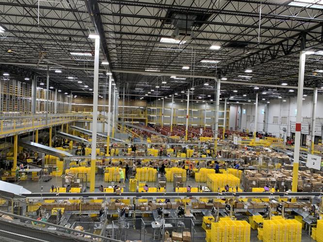 Amazon to spend $700 million dollars to retrain 100,000 workers by 2025