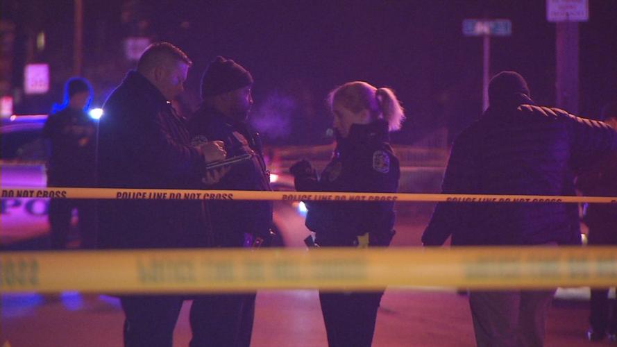 RAW 43RD ST SHOOTING concatenated 222459_frame_6996 taking notes.jpg