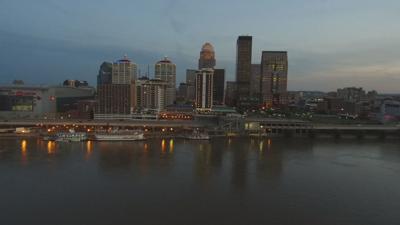 Louisville skyline at night