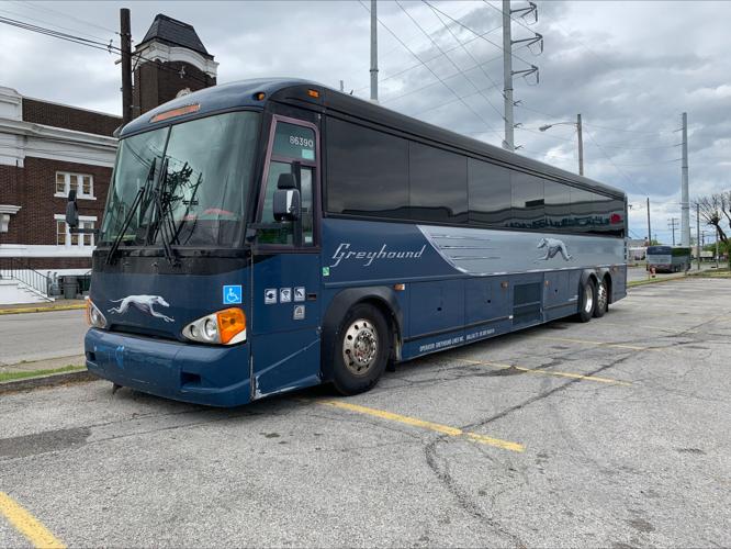 GREYHOUND BUS AT NEW LOCATION ON WEST BROADWAY  5-2-2023 (1).jpeg