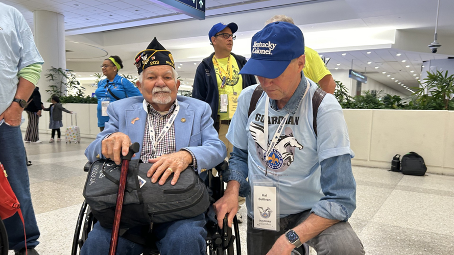 US veterans leave Louisville Muhammad Ali International Airport on Honor Flight Bluegrass