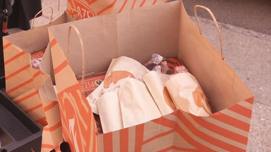 Blaze Pizza donates 100 pizzas to St. Vincent de Paul as part of Gift-A-Plate program (Sept. 9, 2020)