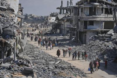 Displaced Palestinians return to Gaza 10-10-2025