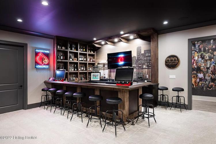 Mack house listing 22.jpg