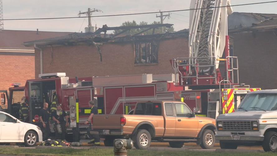 CLARKSVILLE GARDEN COURT APT FIRE.jpeg