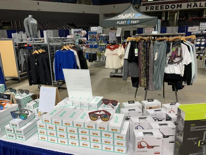 KDF race packet pickup vendor booths - KK - 4.28.23