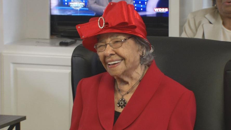 105th birthday party - Juanita Green 3-12-19 (1).jpg