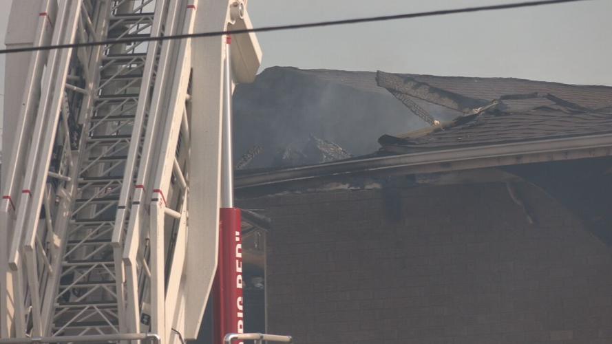 CLARKSVILLE GARDEN COURT APT FIRE.jpeg