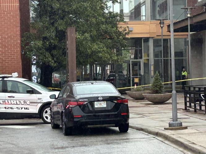 Oxmoor Mall crash 2.jpg