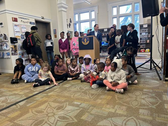 Summer reading program announcement