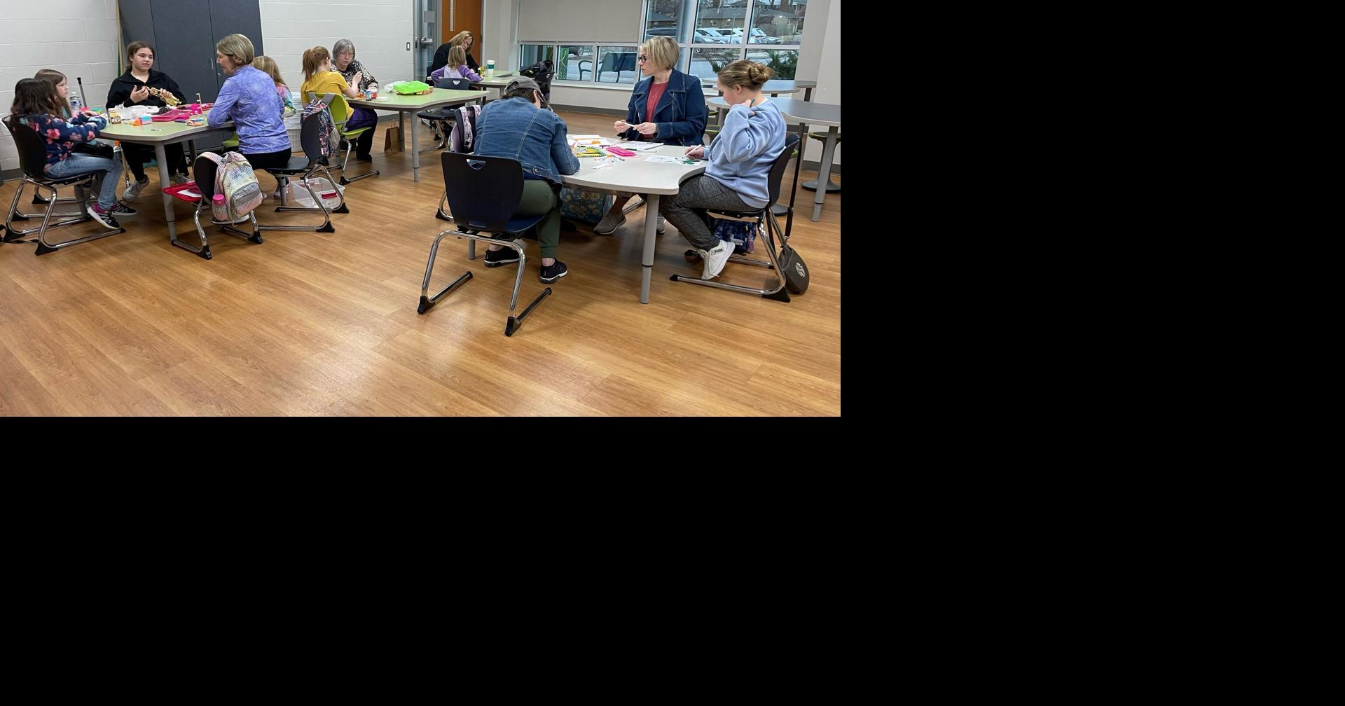 NEW ALBANY SLATE RUN ELEMENTARY MENTOR PROGRAM 2222023 (4).jpg