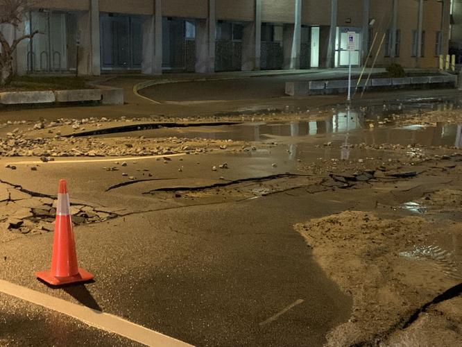 E. Chestnut and Preston water main break 2-22-22 (2).JPG
