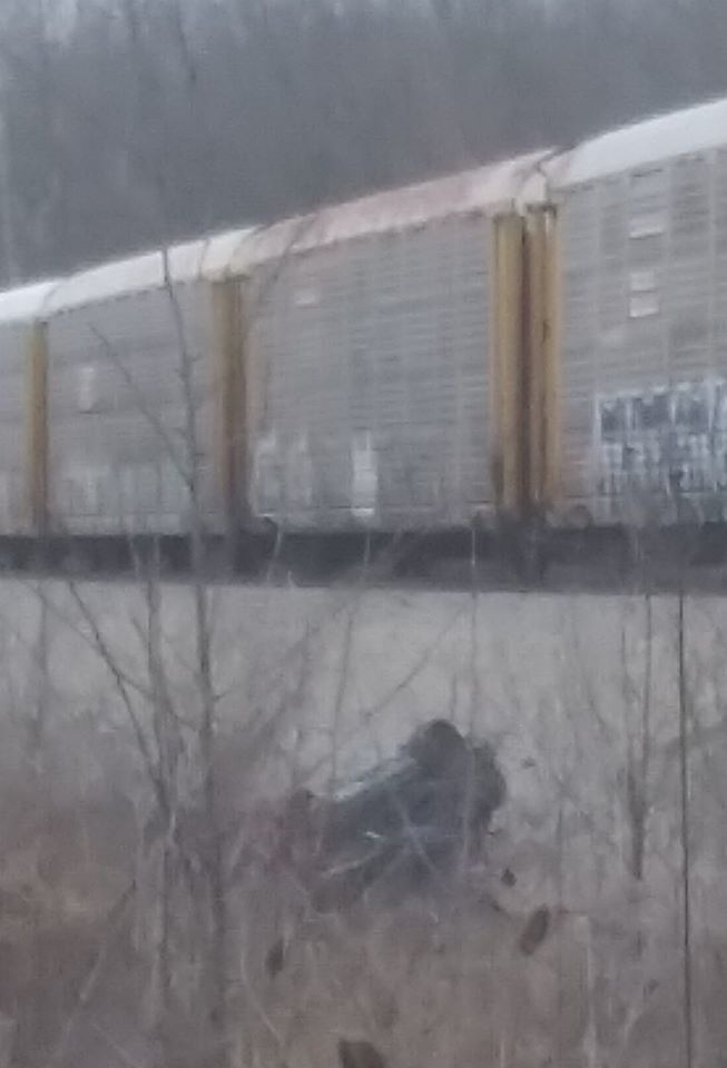 17yearold girl involved in southern Indiana train crash has died