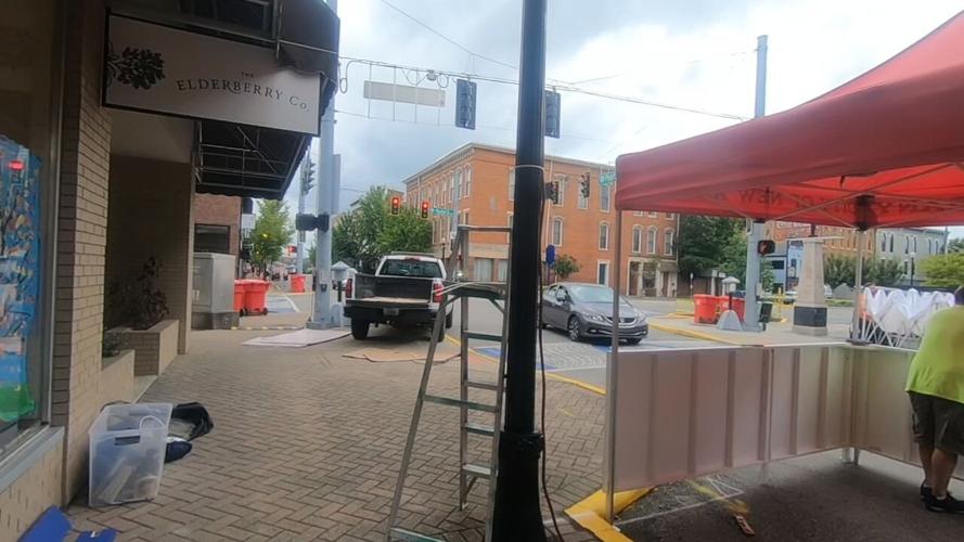 Crews prep for 2021 Harvest Homecoming Booth Days (1).jpeg