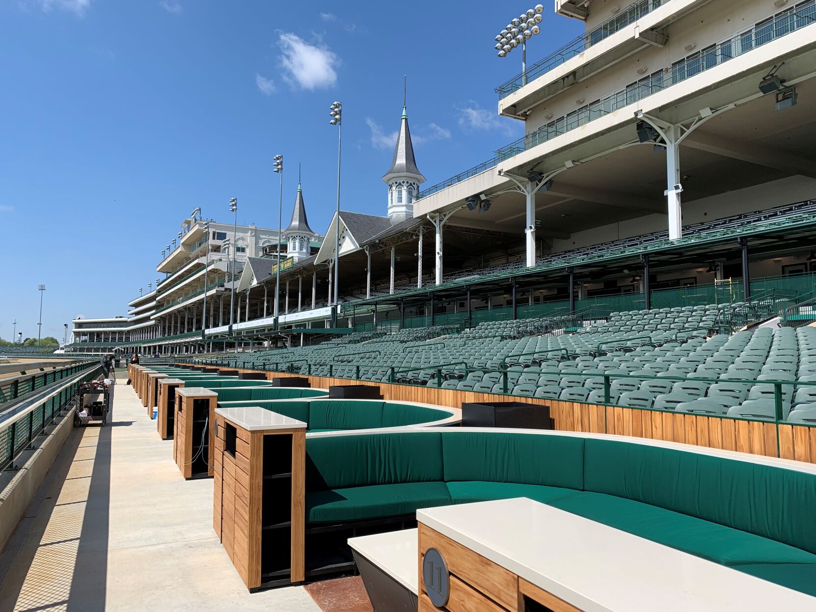 45 million Homestretch Club opens at Churchill Downs in time for