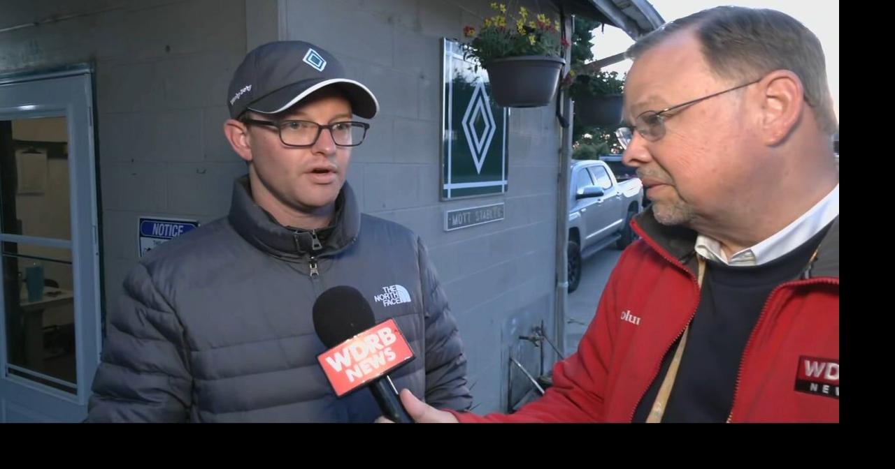 Eric Crawford catches up with trainer Riley Mott ahead of Kentucky Derby 152