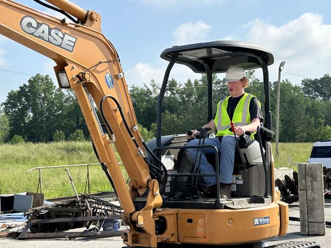 FAIRDALE HEAVY EQUIPMENT SHOWCASE - 5-16-2024 (3).jpg