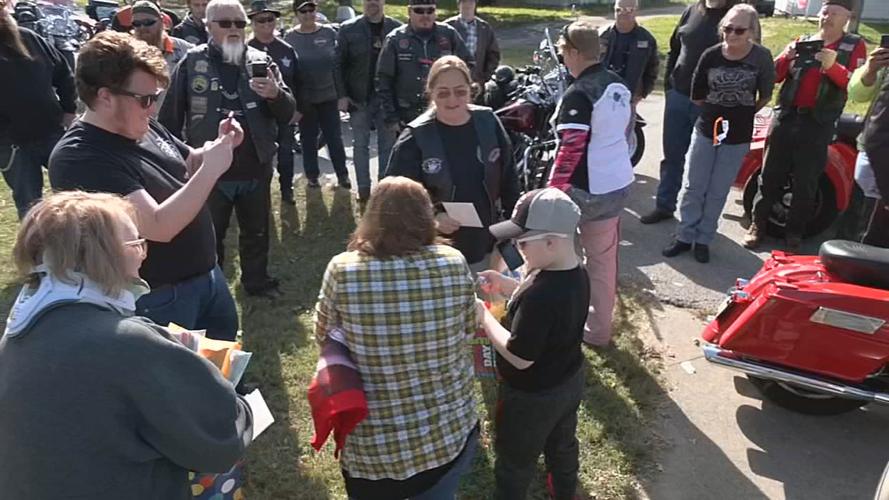 Bikers deliver birthday cards to Louisville boy with cancer; count grows to more than 13,000